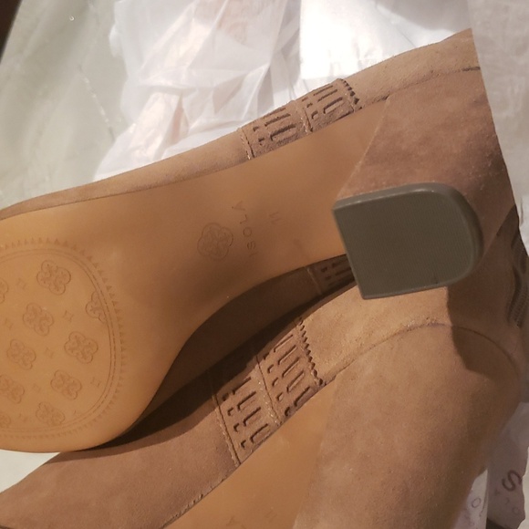 Isola New EVODA Suede Leather Boots Laser Cut Fashion Booties Women's NIB Brown - Picture 13 of 15